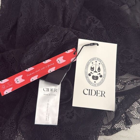 NWT Cider LACE SWEETHEART SEE-THROUGH SPLIT RUFFLE HEM MAXI DRESS - Picture 3 of 4